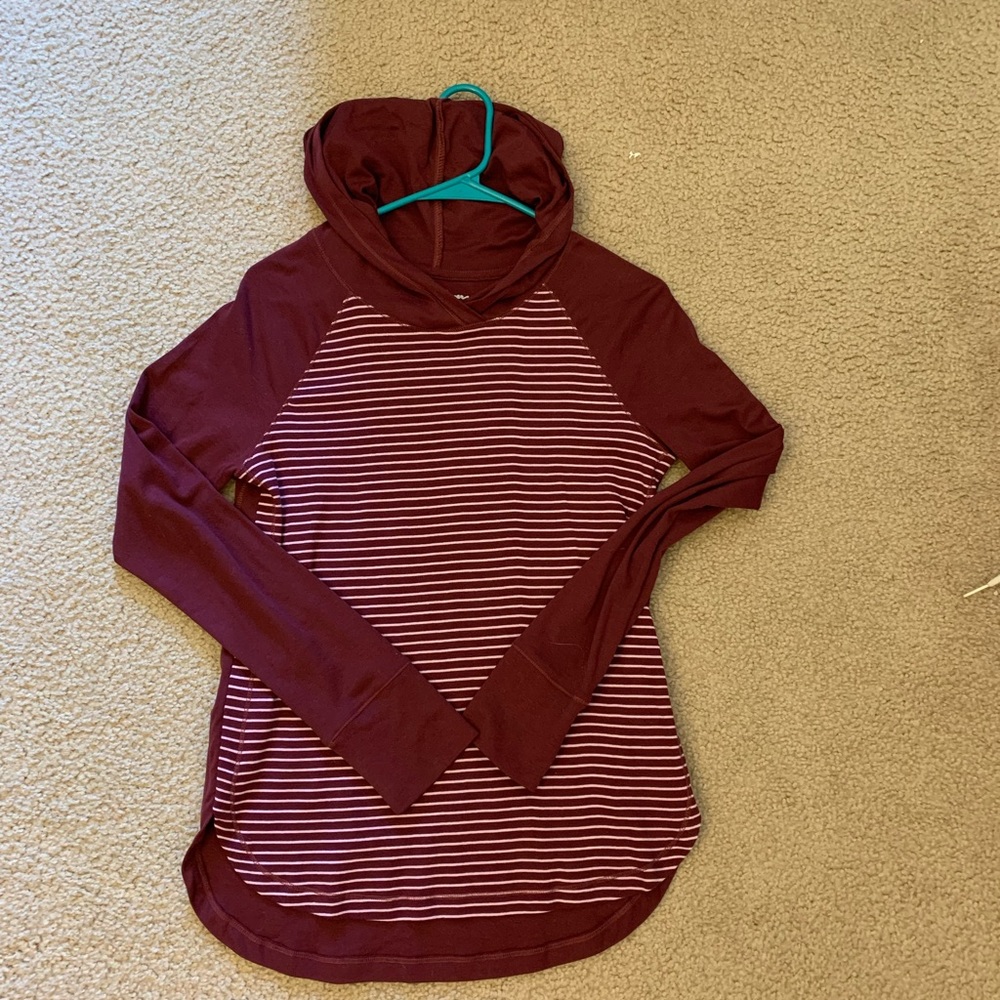 Hooded pullover